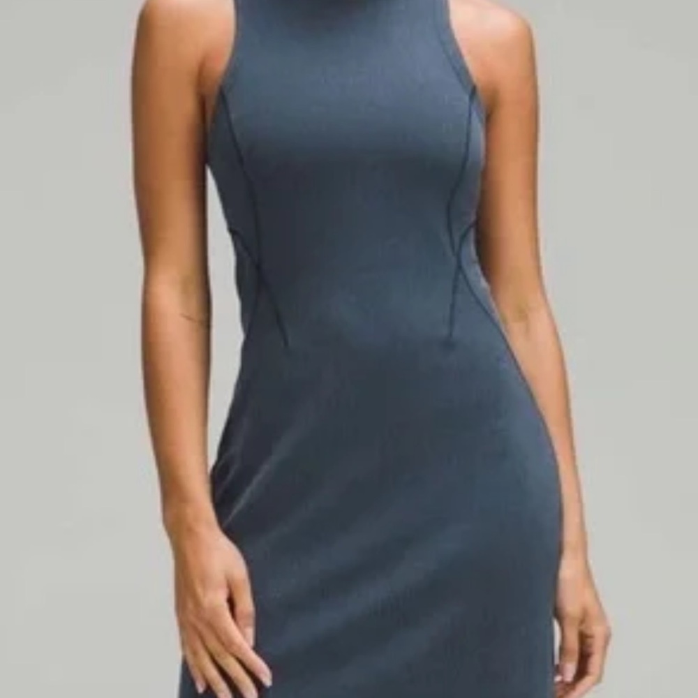 Ribbed softstream dark blue slim fit tank dress size 2 NWT LULULEMON!!